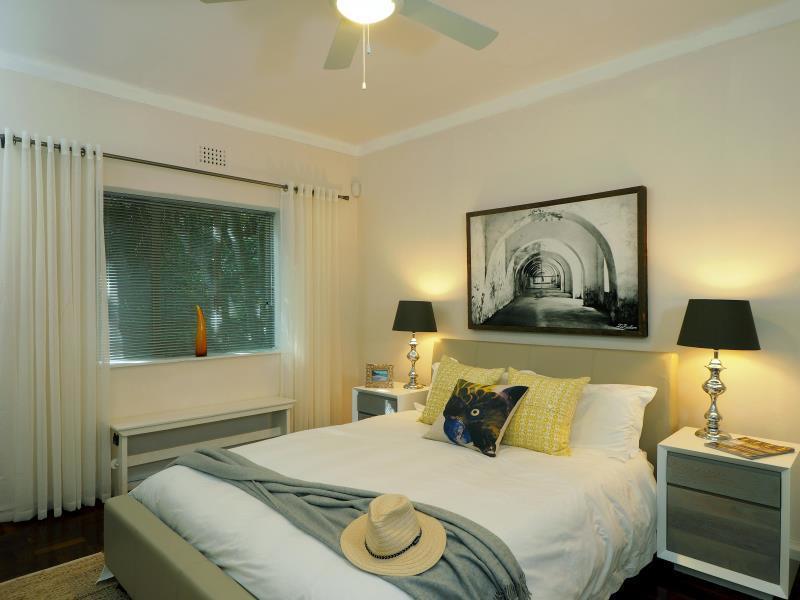 Ferienwohnung Caprice Camps Bay Exterior foto